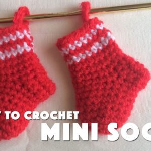 how-to-crochet-mini-socks