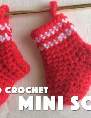 how-to-crochet-mini-socks