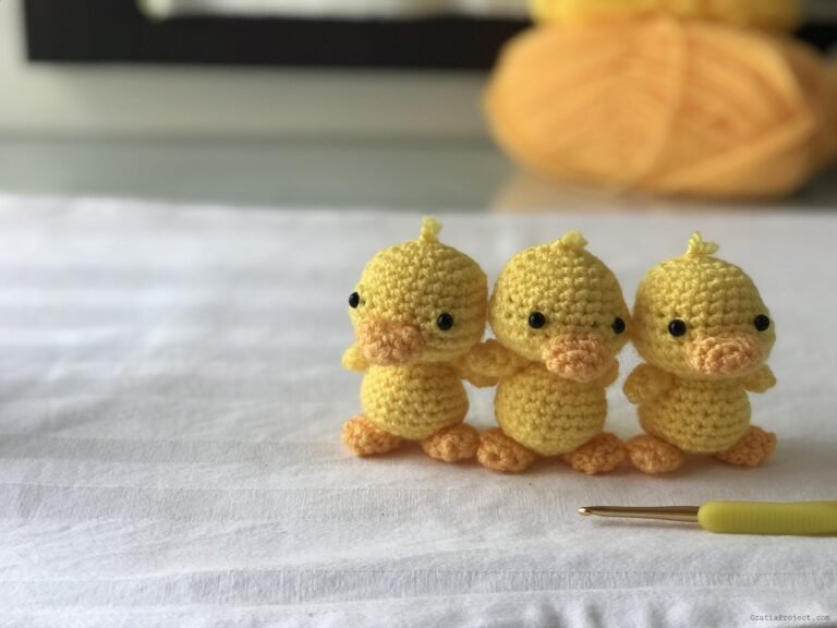 Baby Duck Amigurumi Crochet Pattern – Gratia Project