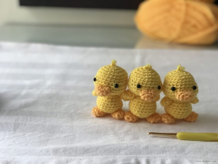 Baby Duck Amigurumi Crochet Pattern – Gratia Project