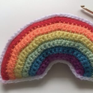 rainbow pillow amigurumi