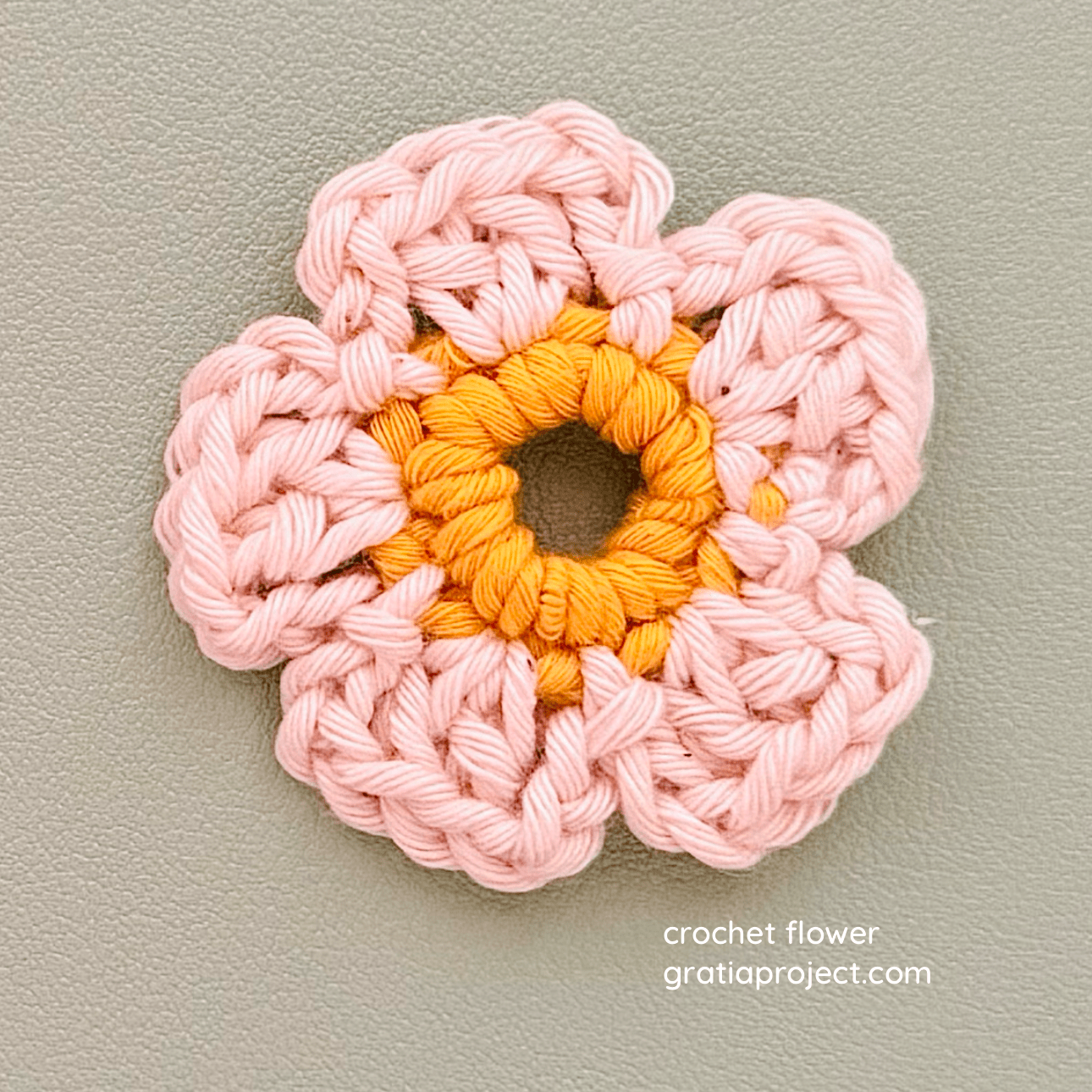 super simple crochet flower